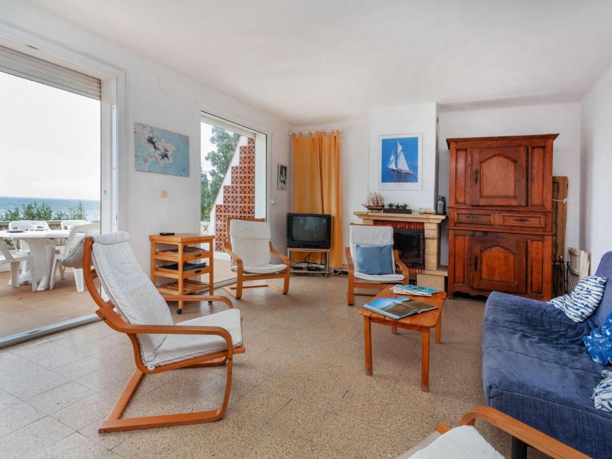 Holiday Home Villa Cassiopee Llança Esterno foto